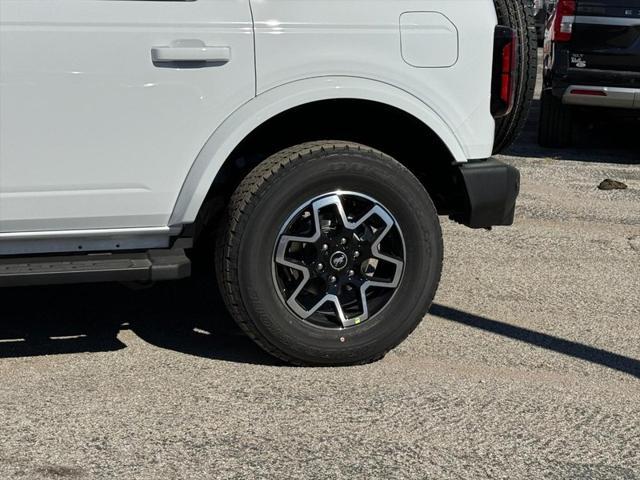 new 2024 Ford Bronco car, priced at $48,232