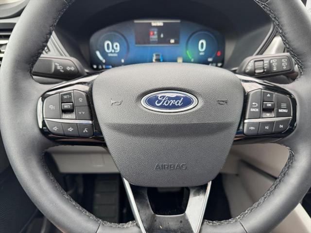 used 2023 Ford Escape car, priced at $25,995