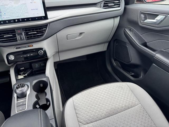 used 2023 Ford Escape car, priced at $25,995