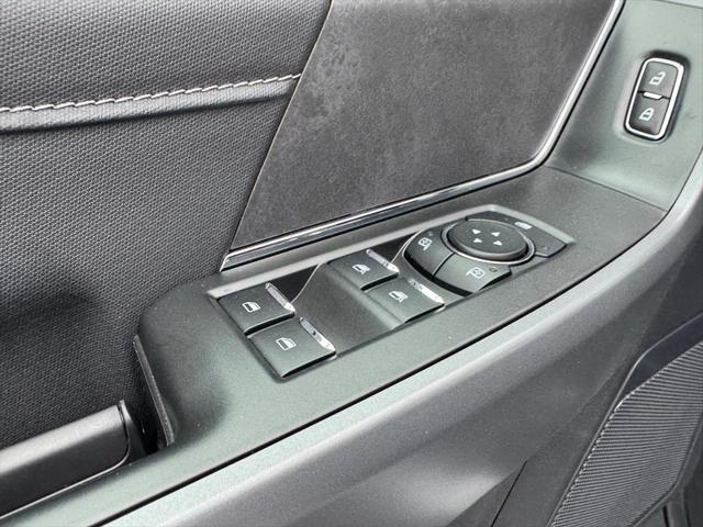 new 2025 Ford F-150 car, priced at $59,833