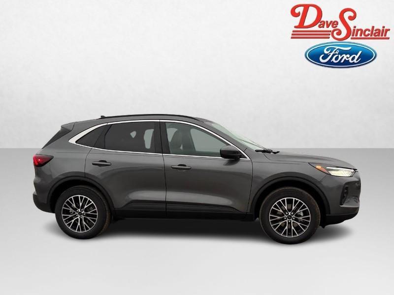 new 2026 Ford Escape PHEV car, priced at $38,490