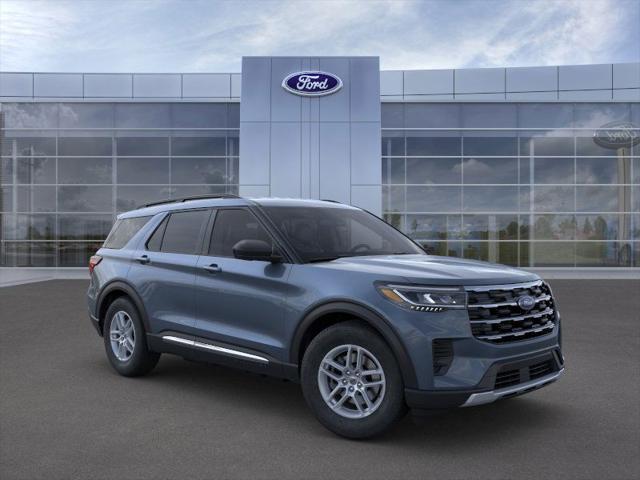 new 2025 Ford Explorer car, priced at $39,711