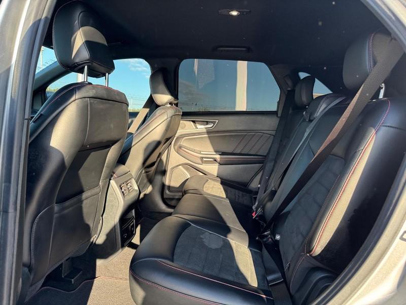used 2022 Ford Edge car, priced at $28,995