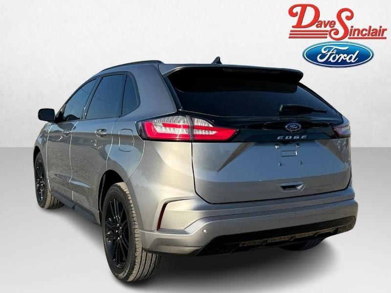 used 2022 Ford Edge car, priced at $28,995