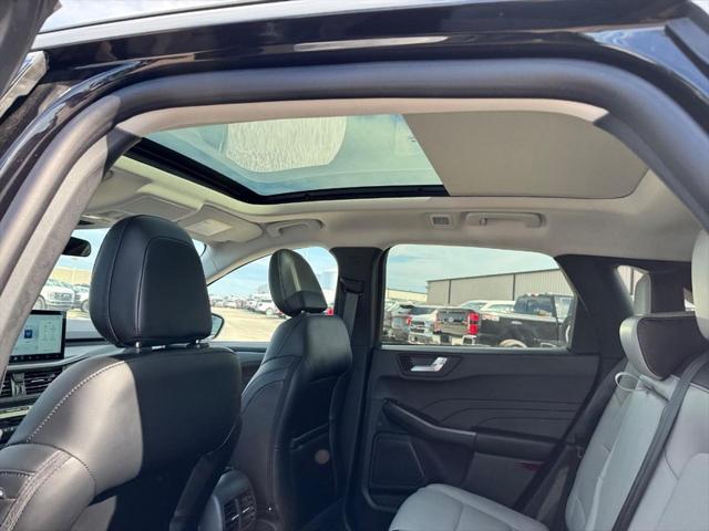 new 2025 Ford Escape PHEV car, priced at $32,687