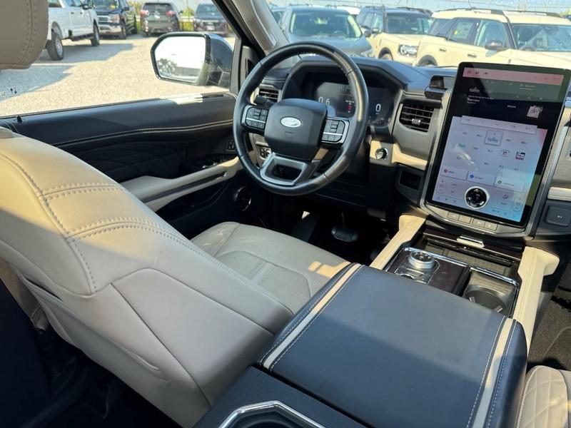 used 2024 Ford Expedition car, priced at $65,995
