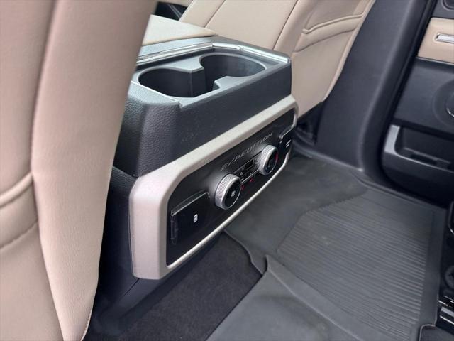 used 2024 Ford Expedition car, priced at $63,995