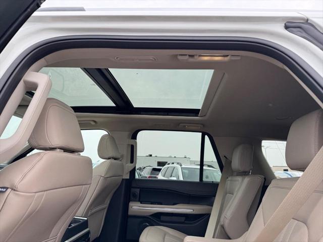 used 2024 Ford Expedition car, priced at $63,995