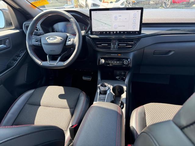 used 2023 Ford Escape car, priced at $27,995