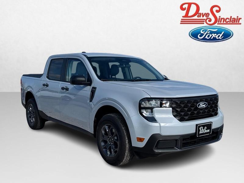 new 2025 Ford Maverick car, priced at $31,046