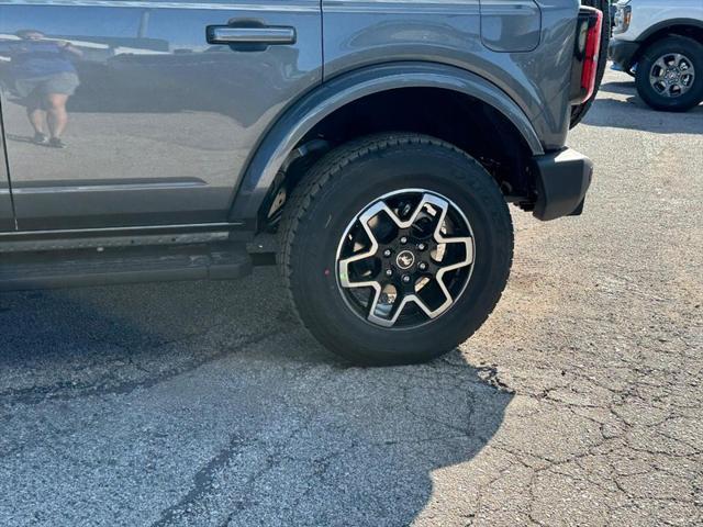 new 2024 Ford Bronco car, priced at $49,518