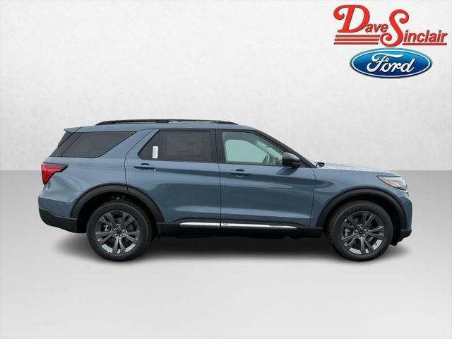 new 2025 Ford Explorer car, priced at $45,501