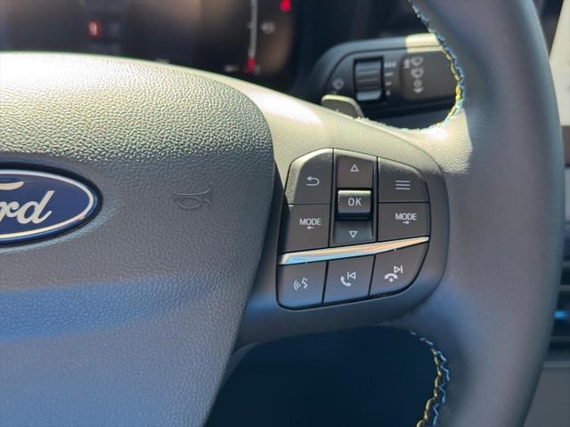 new 2025 Ford Maverick car, priced at $34,639
