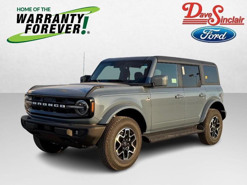 new 2025 Ford Bronco car, priced at $45,898