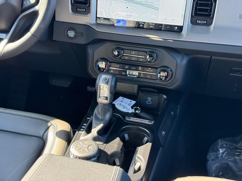 new 2025 Ford Bronco car, priced at $48,378