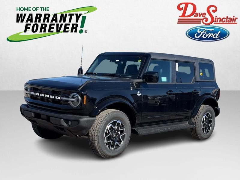 new 2025 Ford Bronco car, priced at $48,378