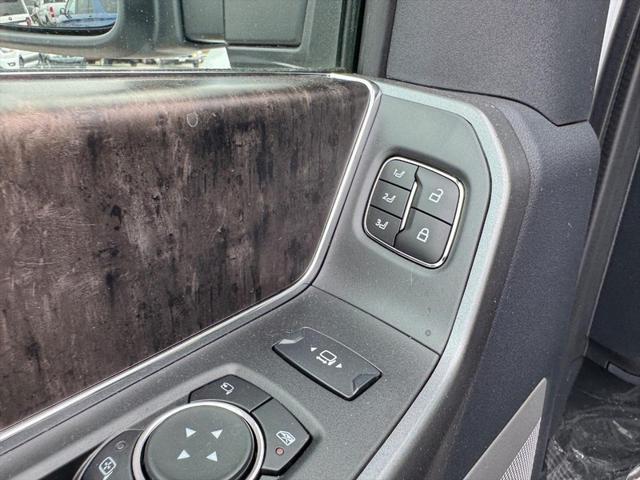 new 2025 Ford F-250 car, priced at $73,183