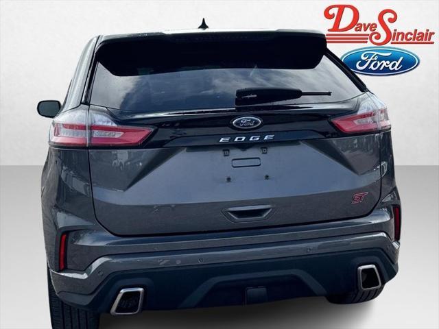 used 2024 Ford Edge car, priced at $35,747