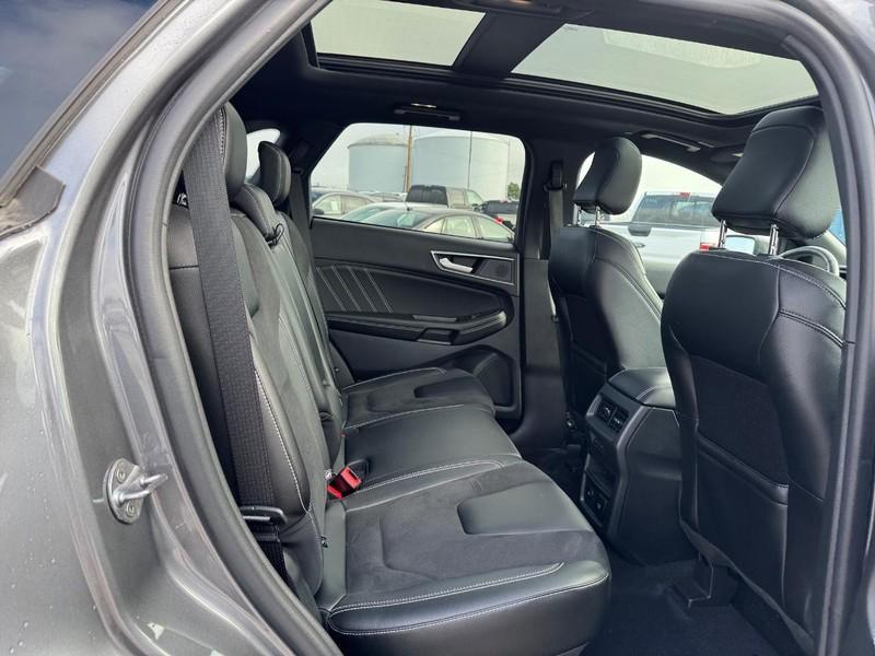 used 2024 Ford Edge car, priced at $35,747