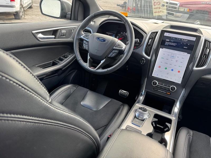used 2024 Ford Edge car, priced at $35,747
