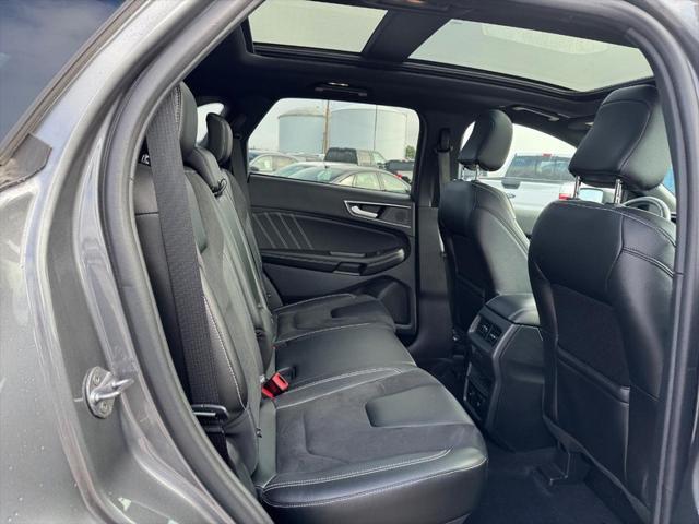 used 2024 Ford Edge car, priced at $35,747