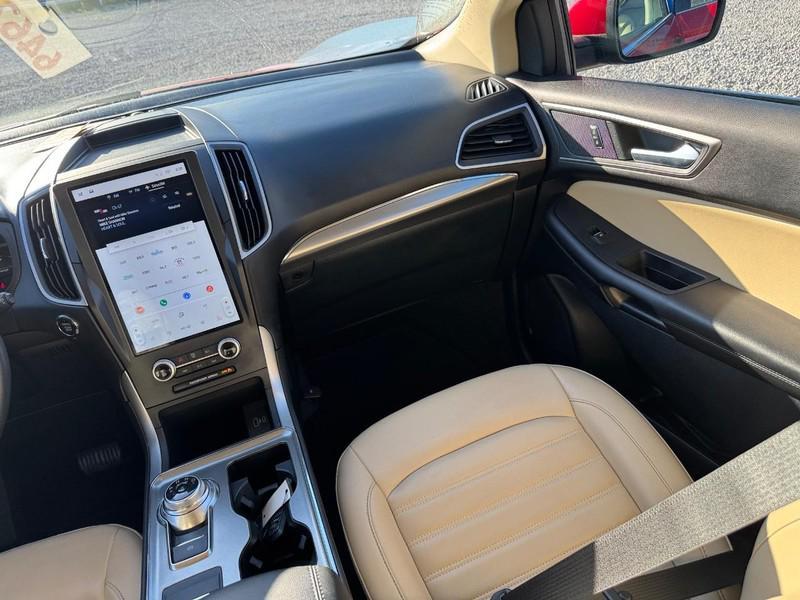 used 2022 Ford Edge car, priced at $26,993