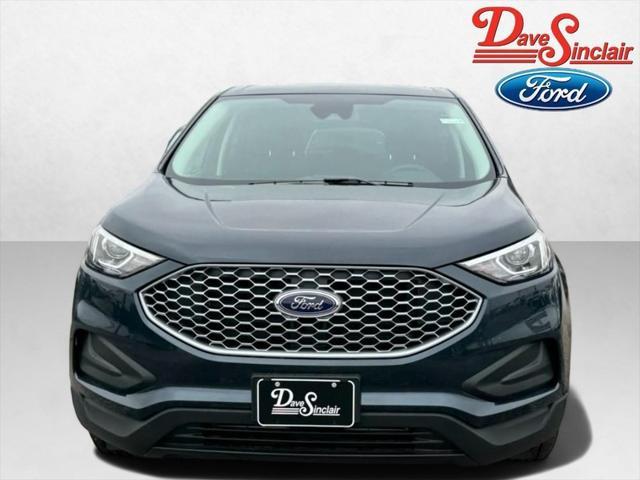 new 2024 Ford Edge car, priced at $33,408