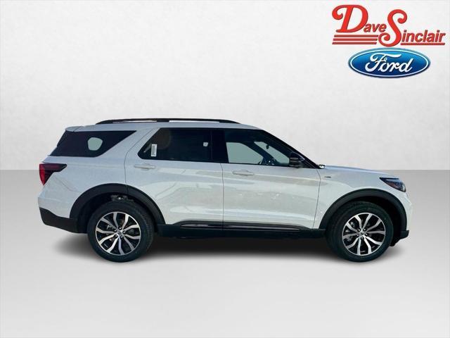 new 2025 Ford Explorer car, priced at $44,461