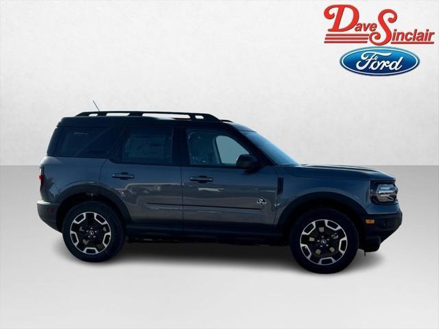 new 2024 Ford Bronco Sport car, priced at $35,207