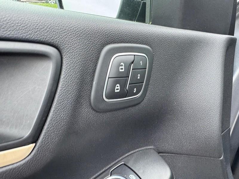 used 2022 Ford Escape car, priced at $28,999