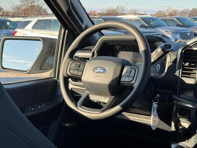 new 2024 Ford F-150 car, priced at $44,625