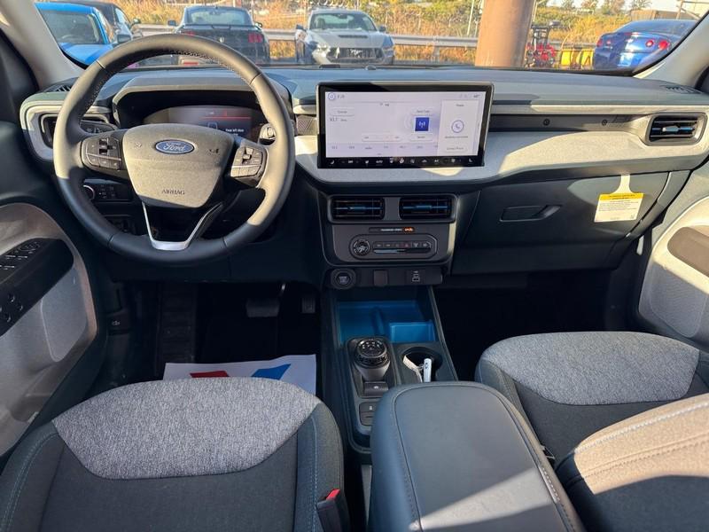 new 2025 Ford Maverick car, priced at $33,507
