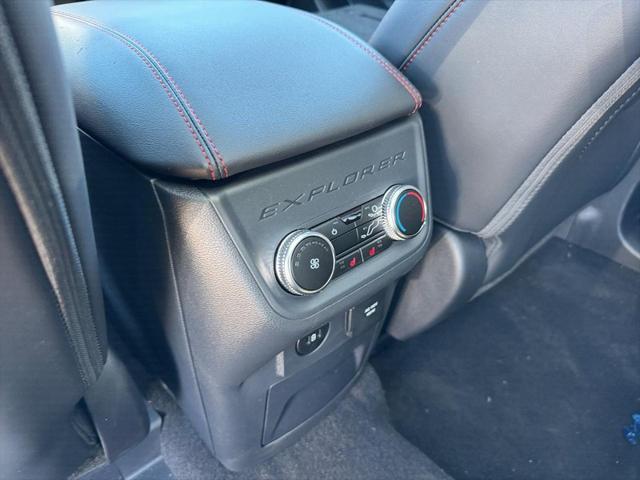 new 2025 Ford Explorer car, priced at $55,574