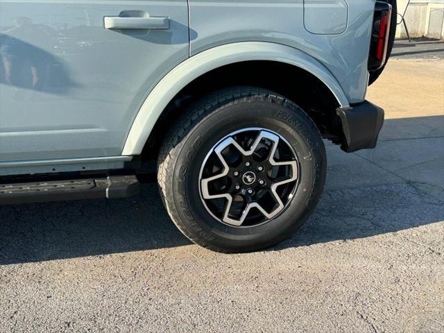 new 2024 Ford Bronco car, priced at $47,813