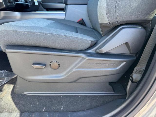new 2025 Ford F-250 car, priced at $57,927