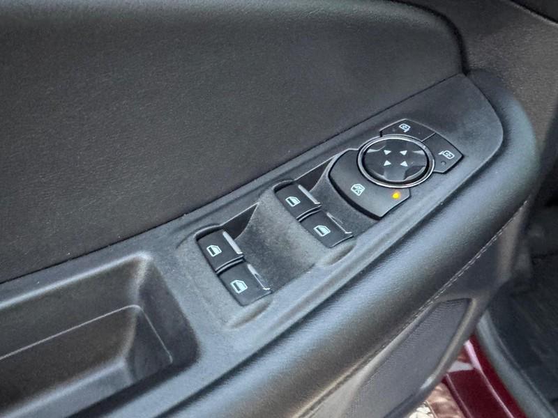 used 2022 Ford Edge car, priced at $29,777