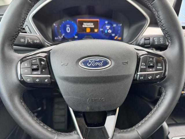 used 2022 Ford Escape car, priced at $26,777