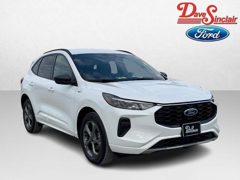 used 2023 Ford Escape car, priced at $25,995