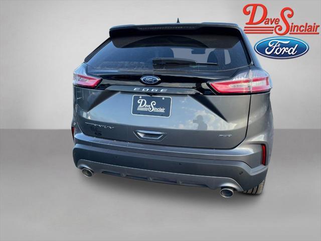 new 2024 Ford Edge car, priced at $39,005