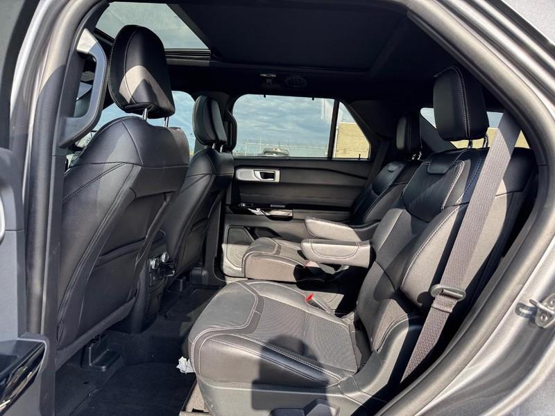 used 2023 Ford Explorer car, priced at $36,995