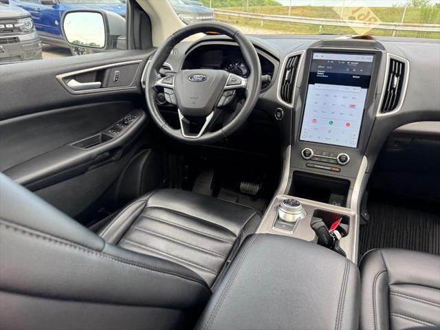 used 2023 Ford Edge car