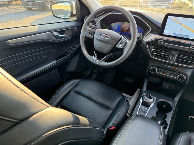 used 2022 Ford Escape car, priced at $27,995