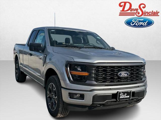 new 2025 Ford F-150 car, priced at $43,693