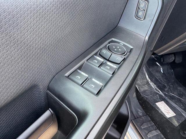 new 2025 Ford F-150 car, priced at $43,693