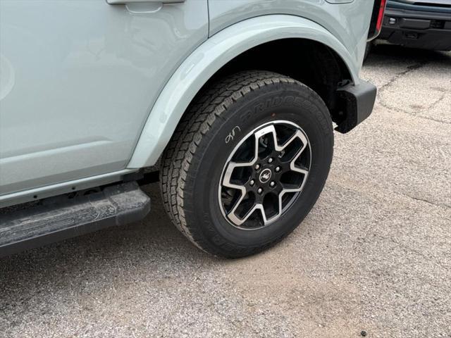 new 2024 Ford Bronco car, priced at $49,789