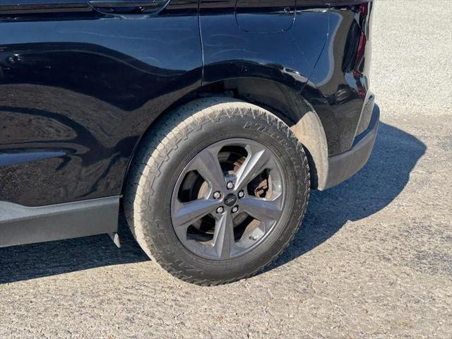used 2024 Ford Edge car, priced at $27,995