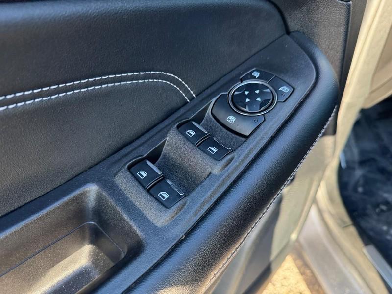 used 2023 Ford Edge car, priced at $30,995