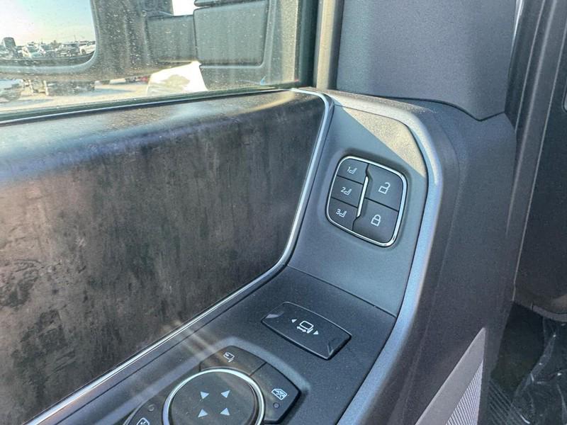 new 2025 Ford F-250 car, priced at $80,883