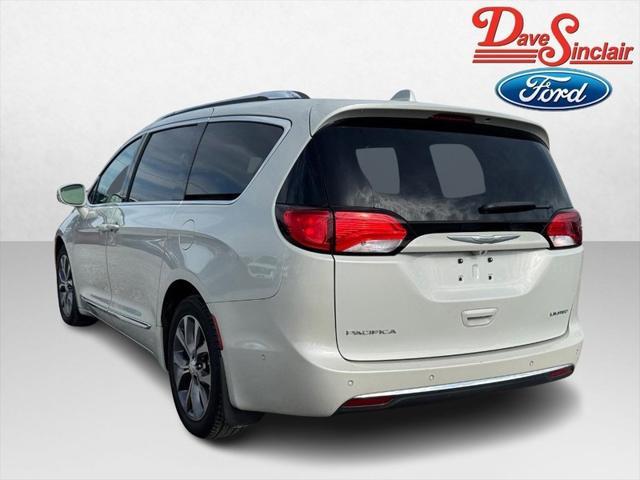 used 2017 Chrysler Pacifica car, priced at $11,995