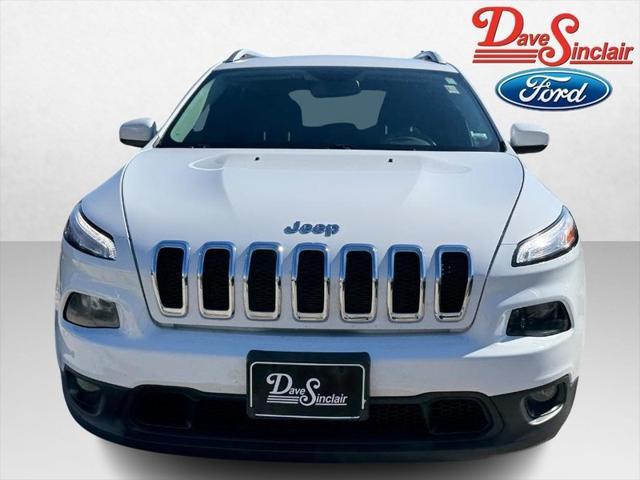 used 2018 Jeep Cherokee car, priced at $13,995